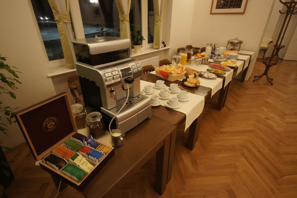 Hotel Pod Zelenym Dubem Bohumín 외부 사진