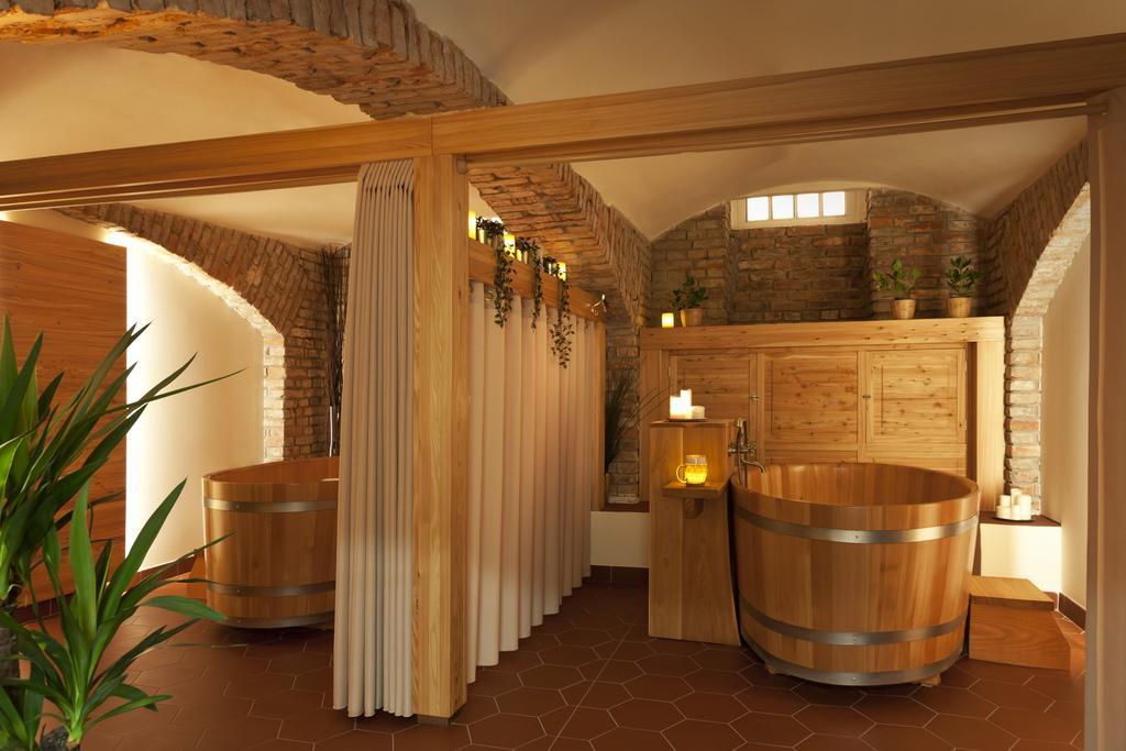 Hotel Pod Zelenym Dubem Bohumín 외부 사진