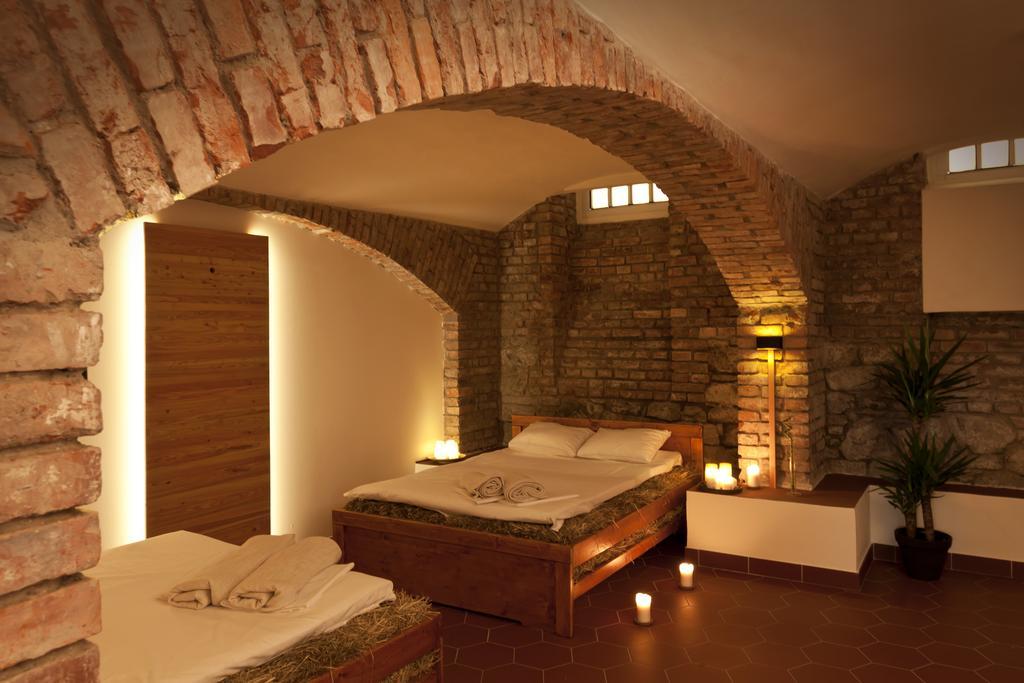 Hotel Pod Zelenym Dubem Bohumín 외부 사진