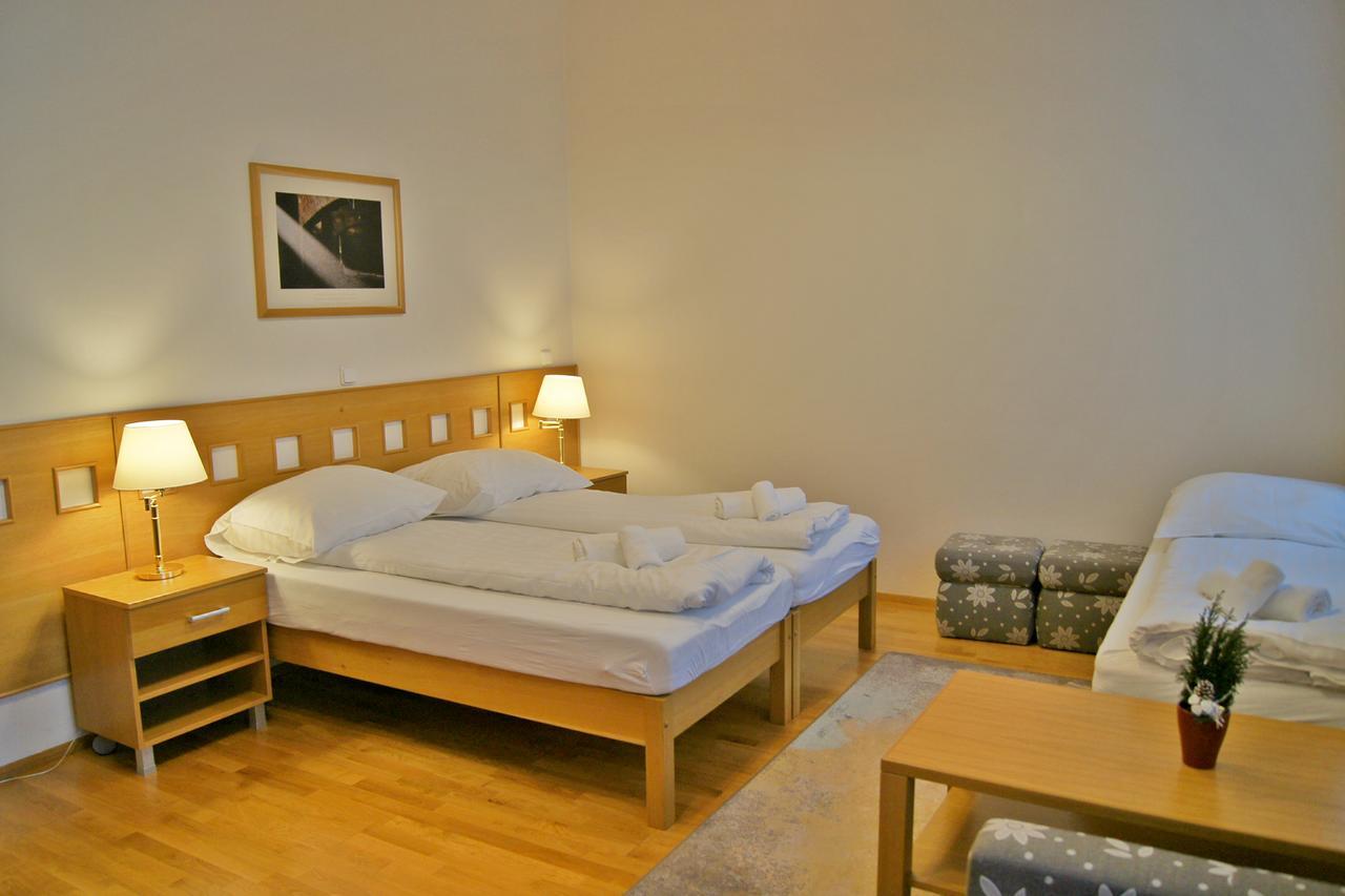 Hotel Pod Zelenym Dubem Bohumín 외부 사진
